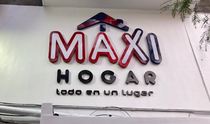 Fachada de Grupo Maxihogar